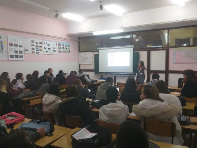 Svjetski dan borbe protiv side obilježen u Srednjoj stručnoj školi