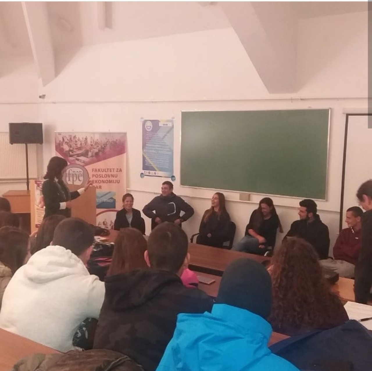 IMG-af2135e9ddde6cb586d1d0af3e9587f9-V