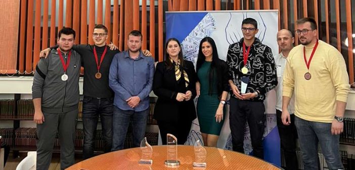 Svijet-na-dlanu-naslovna-702×336