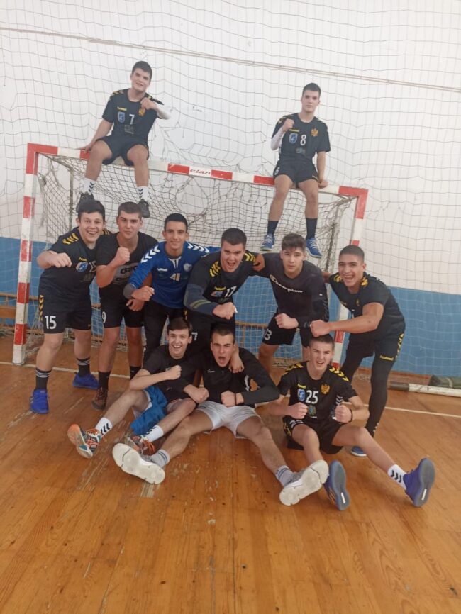 IMG-41e497967222d30ebbef54573d9f10b7-V